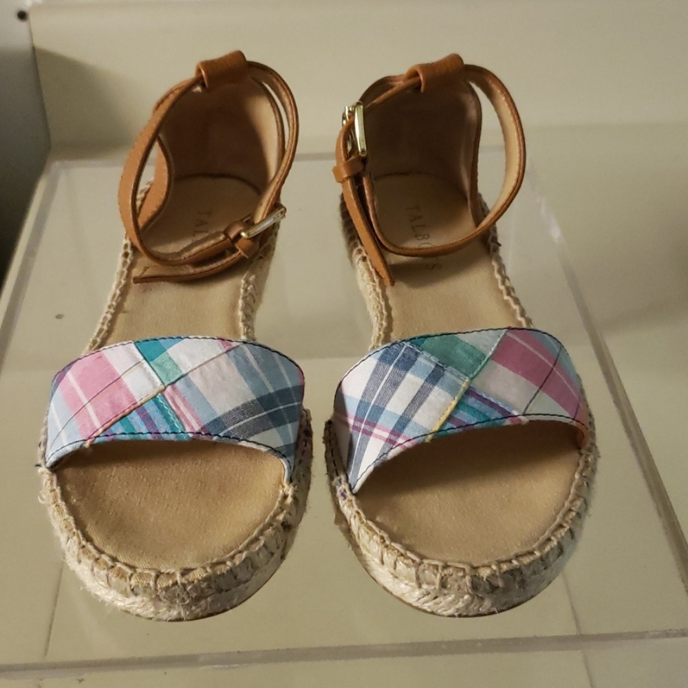 Shoes - Picture 3 of 3